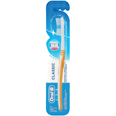 ESCOVA DENTAL ORAL B CLASSIC 123 MÉDIAS UN